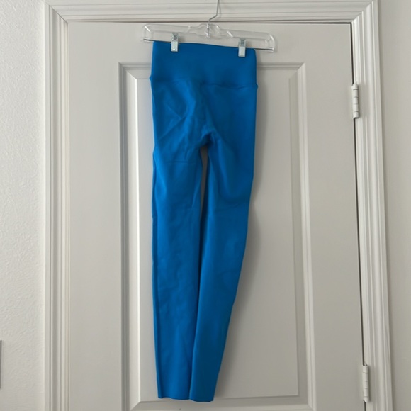 Fabletics x Maddie Ziegler SculptKnit leggings - Picture 2 of 4